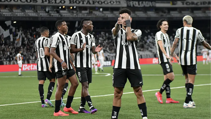 Botafogo contra a Portuguesa. Foto: Thiago Ribeiro/AGIF