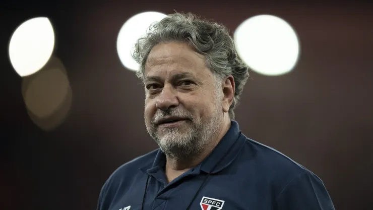 Casares é o atual presidente do São Paulo