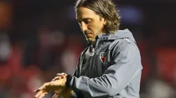 SP - SAO PAULO - 04/12/2024 - BRASILEIRO A 2024, SAO PAULO X JUVENTUDE - Luis Zubeldia tecnico do Sao Paulo durante partida contra o Juventude no estadio Morumbi pelo campeonato Brasileiro A 2024. Foto: Joisel Amaral/AGIF