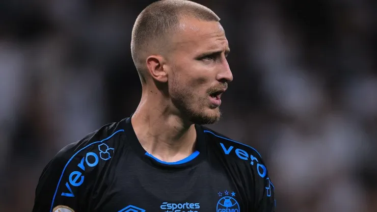 Rodrigo Ely no Grêmio. Foto: Ettore Chiereguini/AGIF