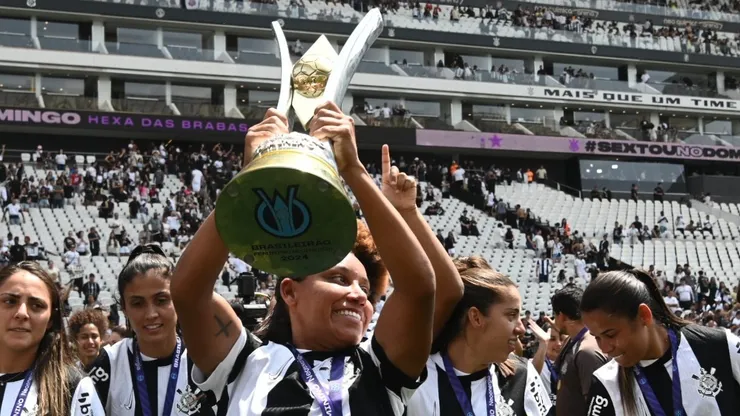 Título do Brasileiro Feminino conquistado pelo Corinthians. Foto: Alan Morici/AGIF