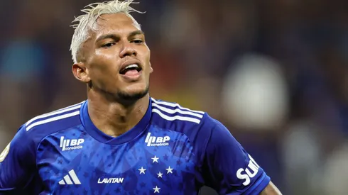 Porto voltou a emprestar Veron – Foto: Gilson Lobo/AGIF.