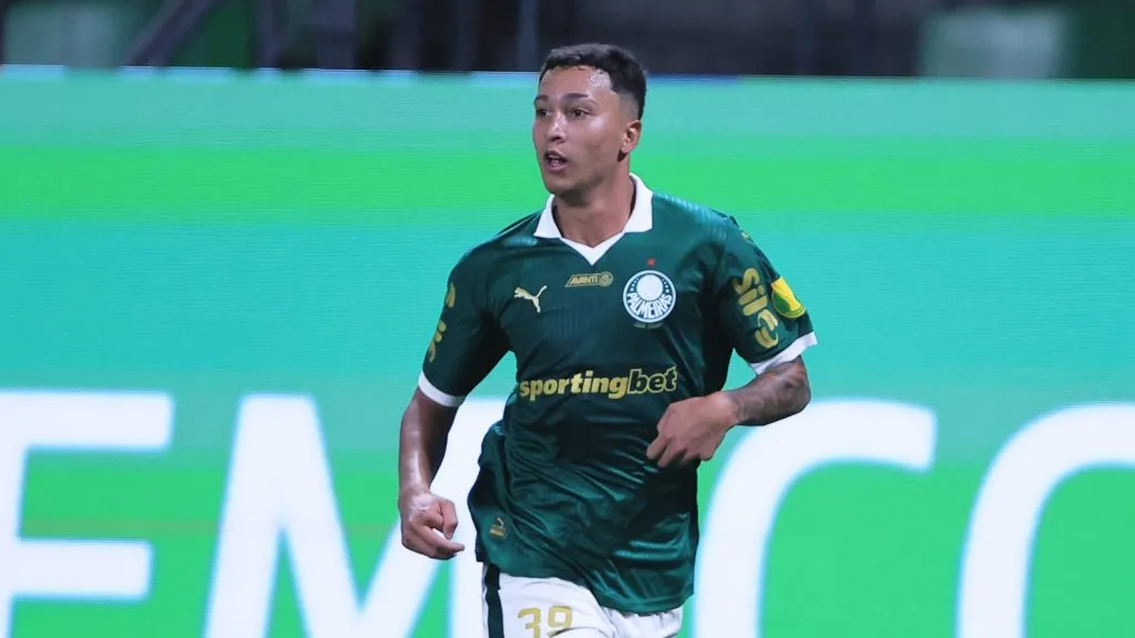 Thalys: Artilheiro da base, Cria da Academia deve ter nova chance como titular