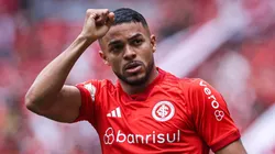 Vasco luta pela chegada de Wanderson.