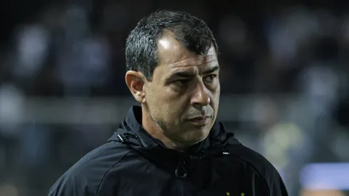 Fábio Carille faz os ajustes no elenco vascaíno