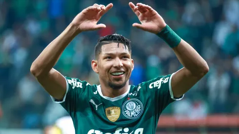 Rony comemorando pelo Palmeiras. Foto: Marcello Zambrana/AGIF