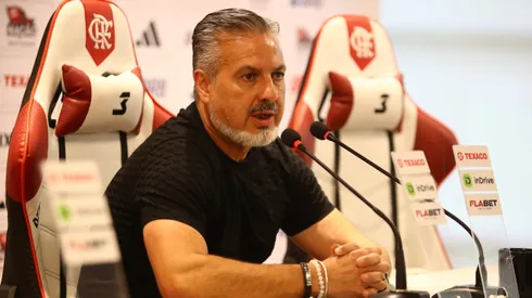 José Boto se posiciona sobre possível saída de Filipe Luís