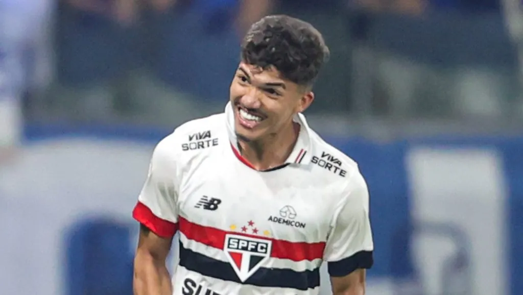 William Gomes comemora gol pelo São Paulo em 2024. Foto: Gilson Lobo/AGIF