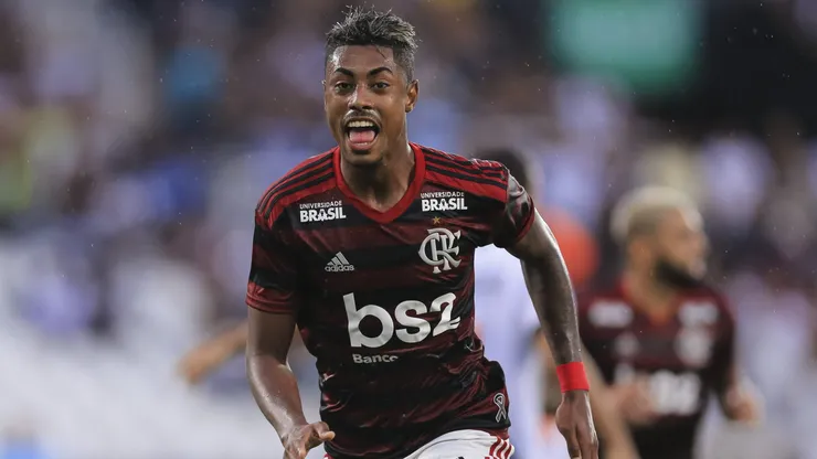 Bruno Henrique comemorando pelo Flamengo. Foto: Buda Mendes/Getty Images