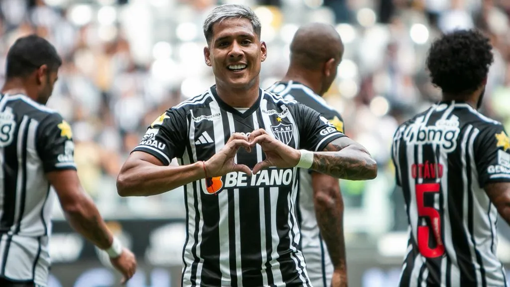 Zaracho comemora gol pelo Atlético. Foto: Fernando Moreno/AGIF