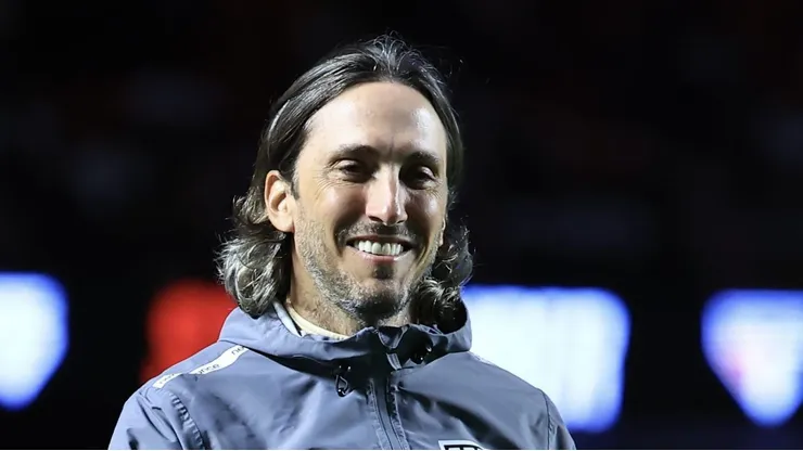 Zubeldía define time titular do SP.