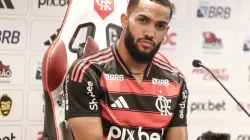 Juninho em sua apresentação pelo Flamengo. Foto: Gilvan de Souza/Flamengo