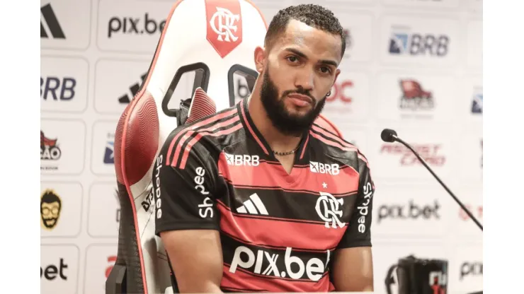 Juninho em sua apresentação pelo Flamengo. Foto: Gilvan de Souza/Flamengo