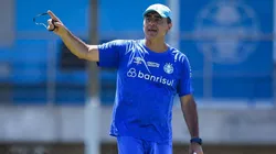 Gustavo Quinteros, treinador do Gremio foi alvo de duras críticas após escalação de Mayk que entrou em campo sem fazer grande diferença