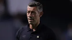 Treinador fez uma análise sobre a derrota do Santos na Vila - Foto: Ettore Chiereguini/AGIF