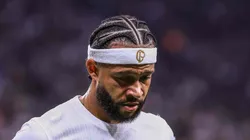 Depay em ação contra o Velo Clube