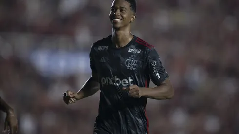 Carlinhos é o atual artilheiro do Cariocão. Foto: Kayan Mendes/AGIF