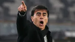 Quinteros busca implementar seu trabalho no Grêmio -Foto: PhotoSport/AGIF