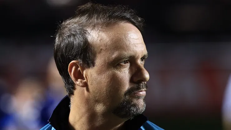 Maurício durante o duelo de ontem a noite (23).