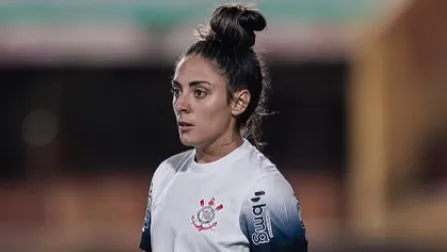 Nicole Marussi pelo Corinthians