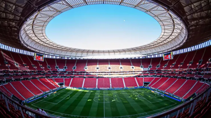 Estádio Mané Carrincha. Foto Paula Reis