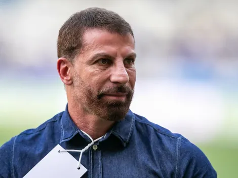 Vasco tenta Ramón Sosa, mas atacante desiste de última hora