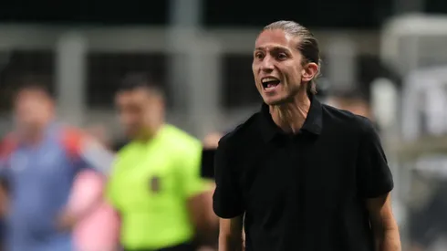 Filipe Luís prepara elenco para enfrentar o próximo jogo