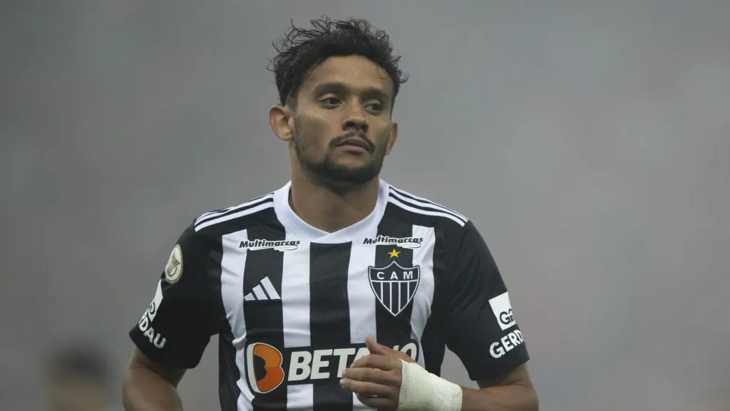 Gustavo Scarpa ainda sente derrota na Libertadores – Foto: Jorge Rodrigues/AGIF