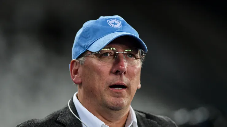 RJ - RIO DE JANEIRO - 18/04/2024 - BRASILEIRO A 2024, BOTAFOGO X ATLETICO-GO - John Textor presidente da SAF do Botafogo durante partida contra o Atletico-GO no estadio Engenhao pelo campeonato Brasileiro A 2024. Foto: Thiago Ribeiro/AGIF
