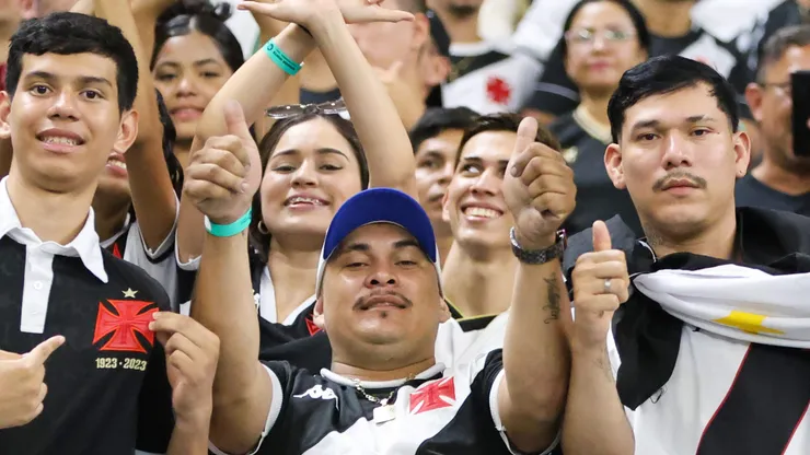 Torcedores do Vasco em partida do Campeonato Carioca 2025 Foto: Antonio Pereira/AGIF