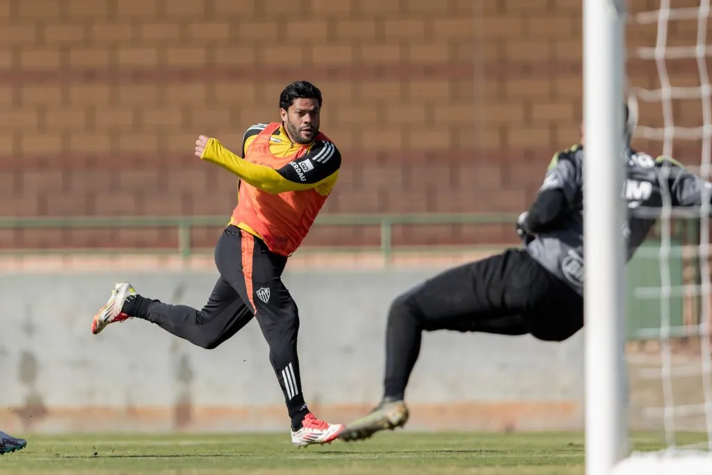 Cuca deve repetir a mesma escalação contra o Galo, com Hulk e Bernard no ataque. Foto: Pedro Souza / Atlético.