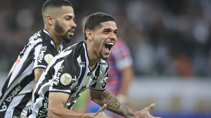 Rubens, do Atlético-MG, é nome ideal de momento do Grêmio para LE - Foto: PEDRO SOUZA / ATLETICO