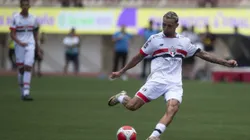 SP - SAO PAULO - 25/01/2025 - COPA SAO PAULO 2025, SAO PAULO X CORINTHIANS - jogador do Sao Paulo durante partida contra o Corinthians no estadio Pacaembu pelo campeonato Copa Sao Paulo 2025. Foto: Anderson Romao/AGIF