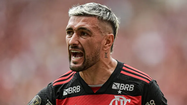 Arrascaeta foi um dos destaques do Flamengo na partida. Foto: Thiago Ribeiro/AGIF