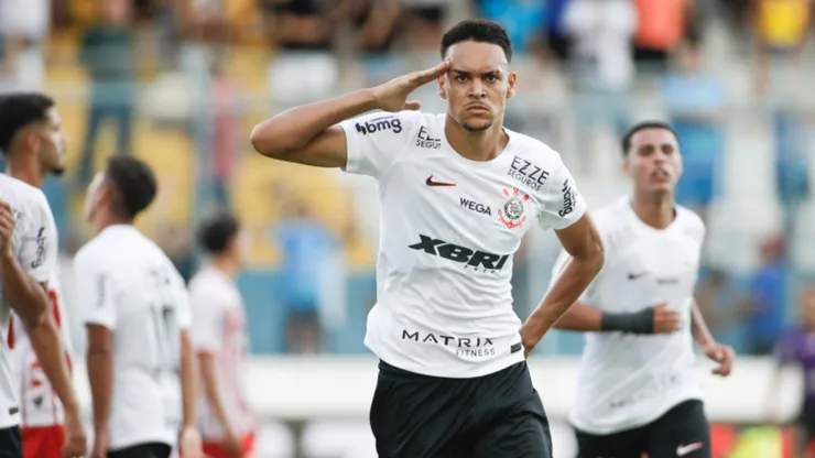 João Pedro Thoca pode ganhar mais uma chance no Corinthians - Foto: Rodrigo Gazzanel/Agência Corinthians
