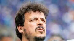 Fernando Diniz durante jogo do Alviceleste pelo Mineiro.