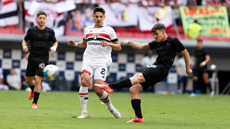 São Paulo e Corinthians se enfrentam neste domingo (26) pela quarta rodada do Paulistão. Foto: Kayan Mendes/AGIF
