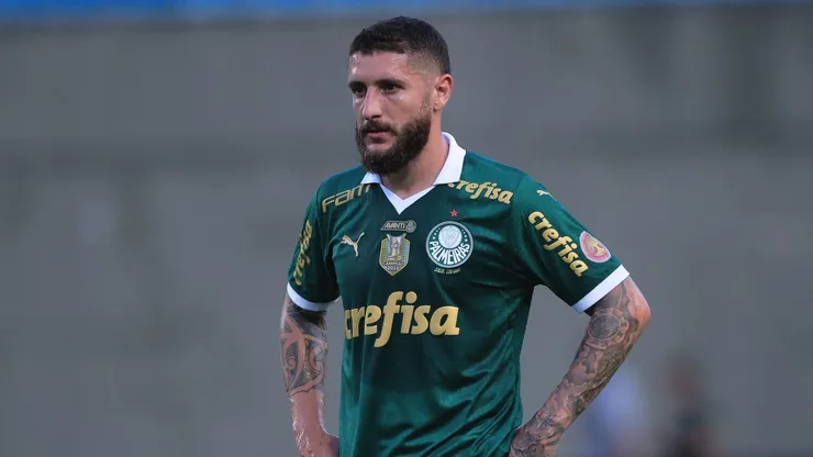 Zé Rafael volta a negociar com Peixe