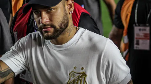 Neymar voltou ao Santos, mas titular de Caixinha pode sair no 1º semestre para o mundo árabe