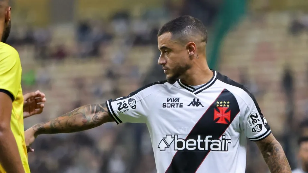 AM - MANAUS - 23/01/2025 - CARIOCA 2025, VASCO X MADUREIRA - Philippe Coutinho jogador do Vasco durante partida contra o Madureira no estadio Arena da Amazonia pelo campeonato Carioca 2025. Foto: Antonio Pereira/AGIF