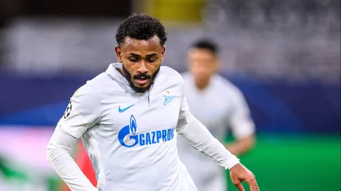 Wendel em ação nas quatro linhas com a camisa do Zenit-RUS. Foto: Lukas Schulze/Getty Images.