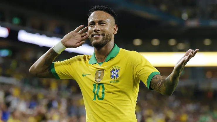 Retorno de Neymar ao Brasil está cada vez mais próximo. Foto: Michael Reaves/Getty Images