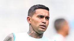 MG - BELO HORIZONTE - 25/01/2025 - MINEIRO 2025, CRUZEIRO X BETIM - Dudu jogador do Cruzeiro durante aquecimento antes da partida contra o Betim no estadio Mineirao pelo campeonato Mineiro 2025.