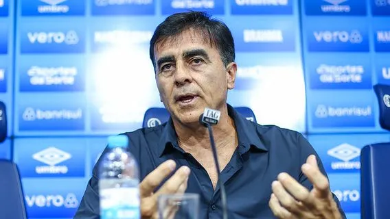 Quinteros quer mais reforços no Grêmio. Foto: Lucas Uebel/Grêmio