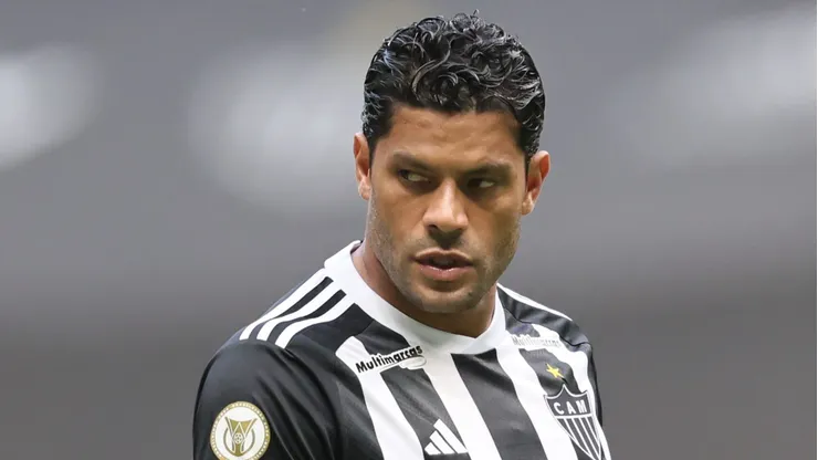 Hulk expõe erros de Milito na Final da Libertadores - Foto: Gilson Lobo/AGIF
