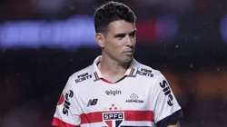 Oscar durante o Majestoso, no Morumbis, pelo Campeonato Paulista.