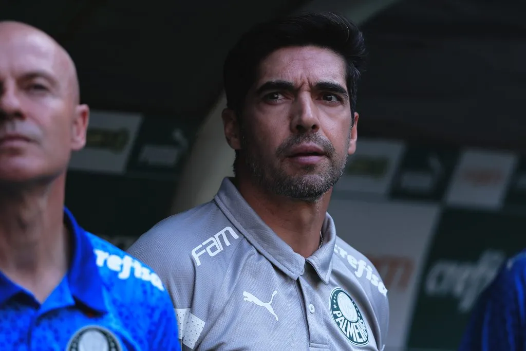 Abel Ferreira, técnico do Palmeiras, durante partida contra o São Paulo no Allianz Parque pelo Campeonato Brasileiro A 2024. Foto: Ettore Chiereguini / AGIF