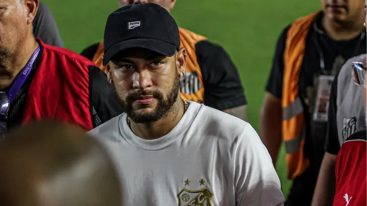 Neymar voltando ao Santos. Foto: Reinaldo Campos/AGIF