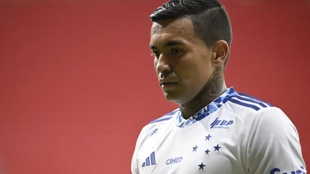 Dudu foi para o Cruzeiro, mas treta com Leila foi para Justiça –  Foto: Mateus Bonomi/AGIF