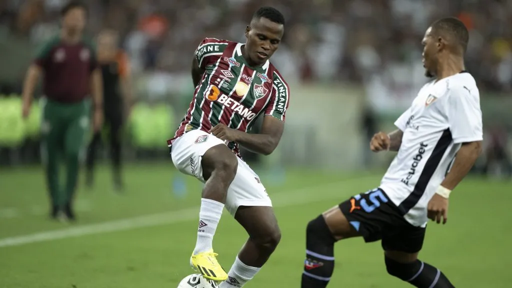 Jhon Arias em ação pelo Tricolor. Foto: Jorge Rodrigues/AGIF